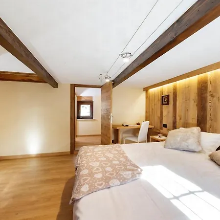 Hellochalet - Grene Typical House With Garden - 1km Cabelcar * Valtournenche